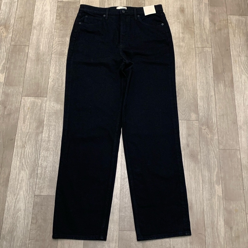 Womens NWT‎ Universal Thread Highest Straight Slim Stretch Jeans